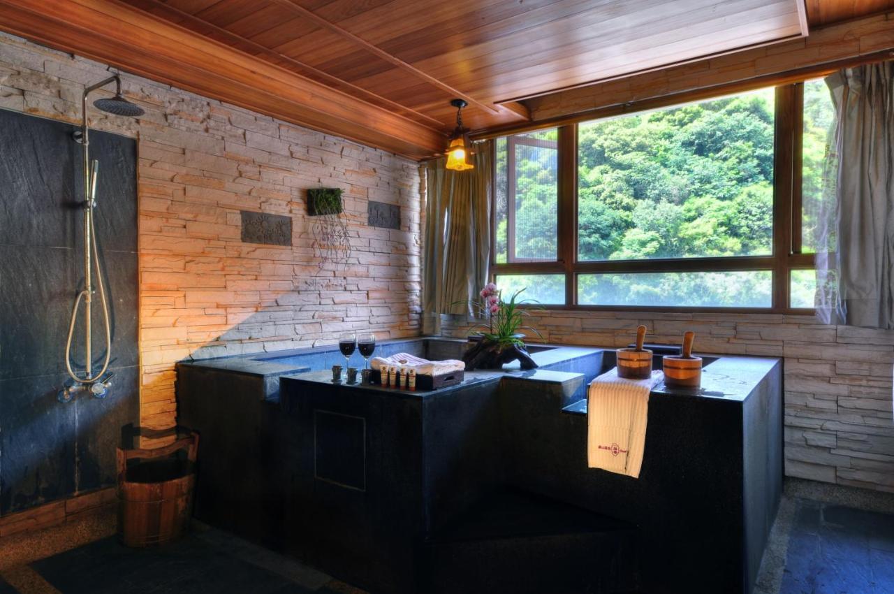 Chief Villa Hot Spring Resort Renai Exterior photo